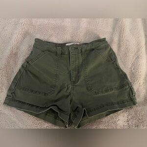 Hollister Ultra High Rise Cargo Short, Green